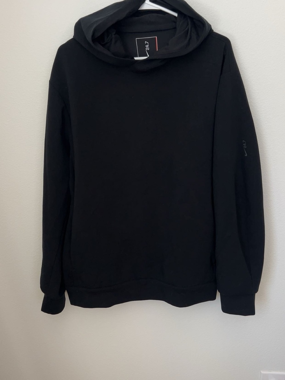 Nike 24.7 ImpossiblySoft Hoodie. Men’s Size Medium